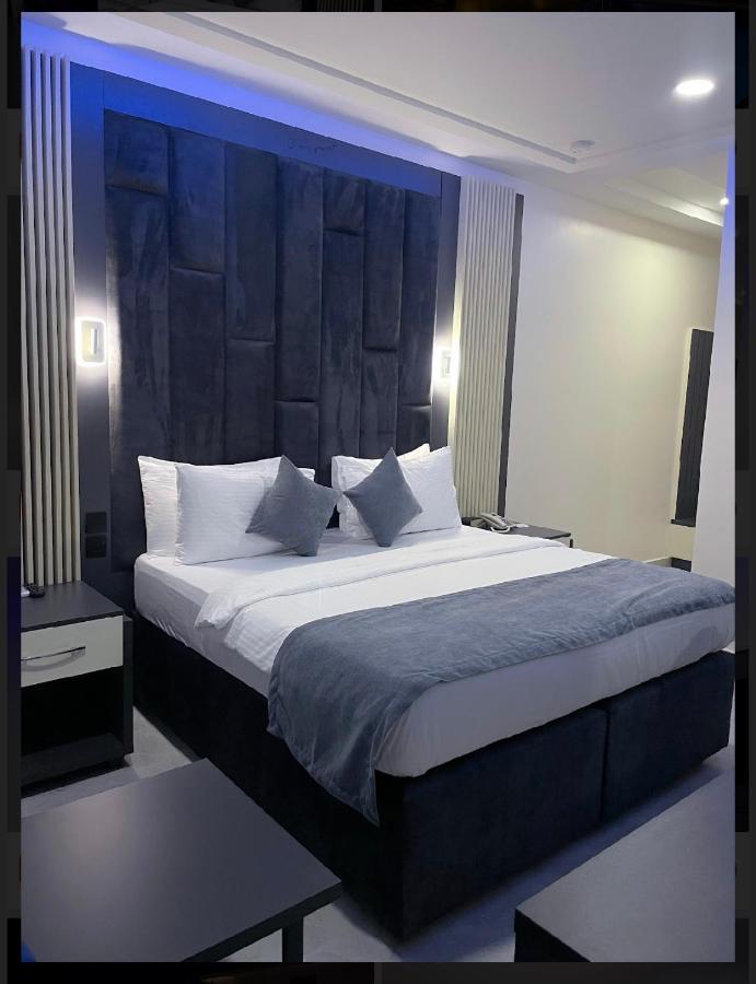 The Mayrock Hotel Abuja Extérieur photo