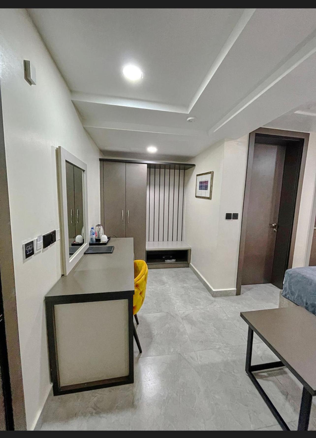 The Mayrock Hotel Abuja Extérieur photo